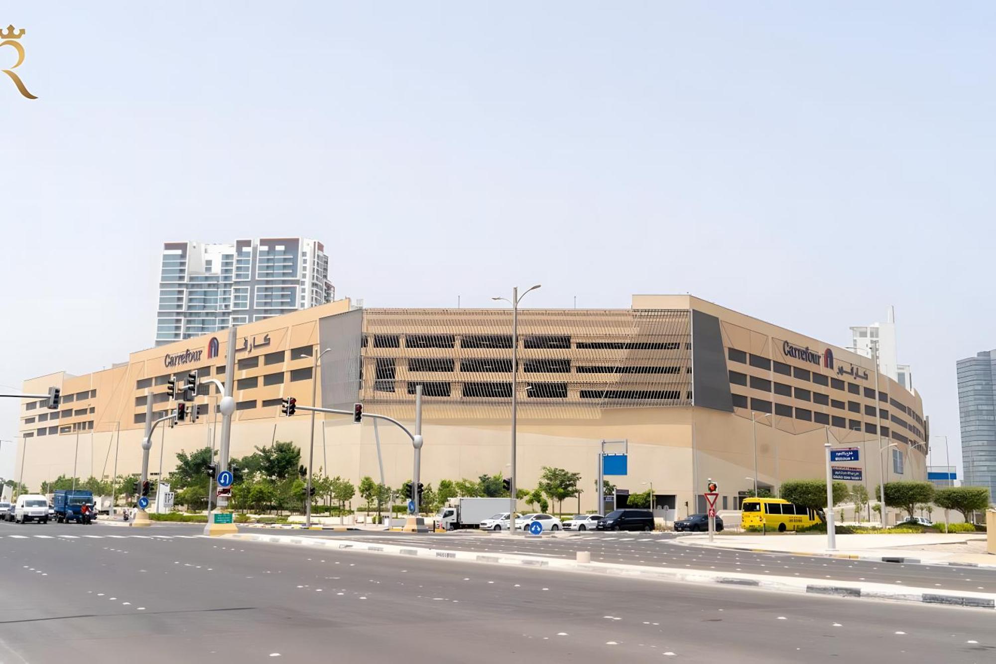 Al Reem 1br Haven Pool Gym And Smart Tv *