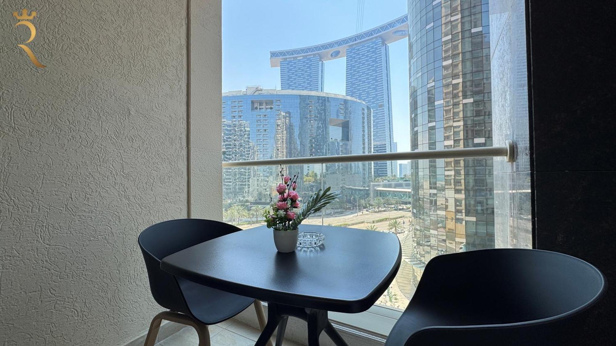 Al Reem 1br Haven Pool Gym And Smart Tv Apartamento Abu Dhabi
