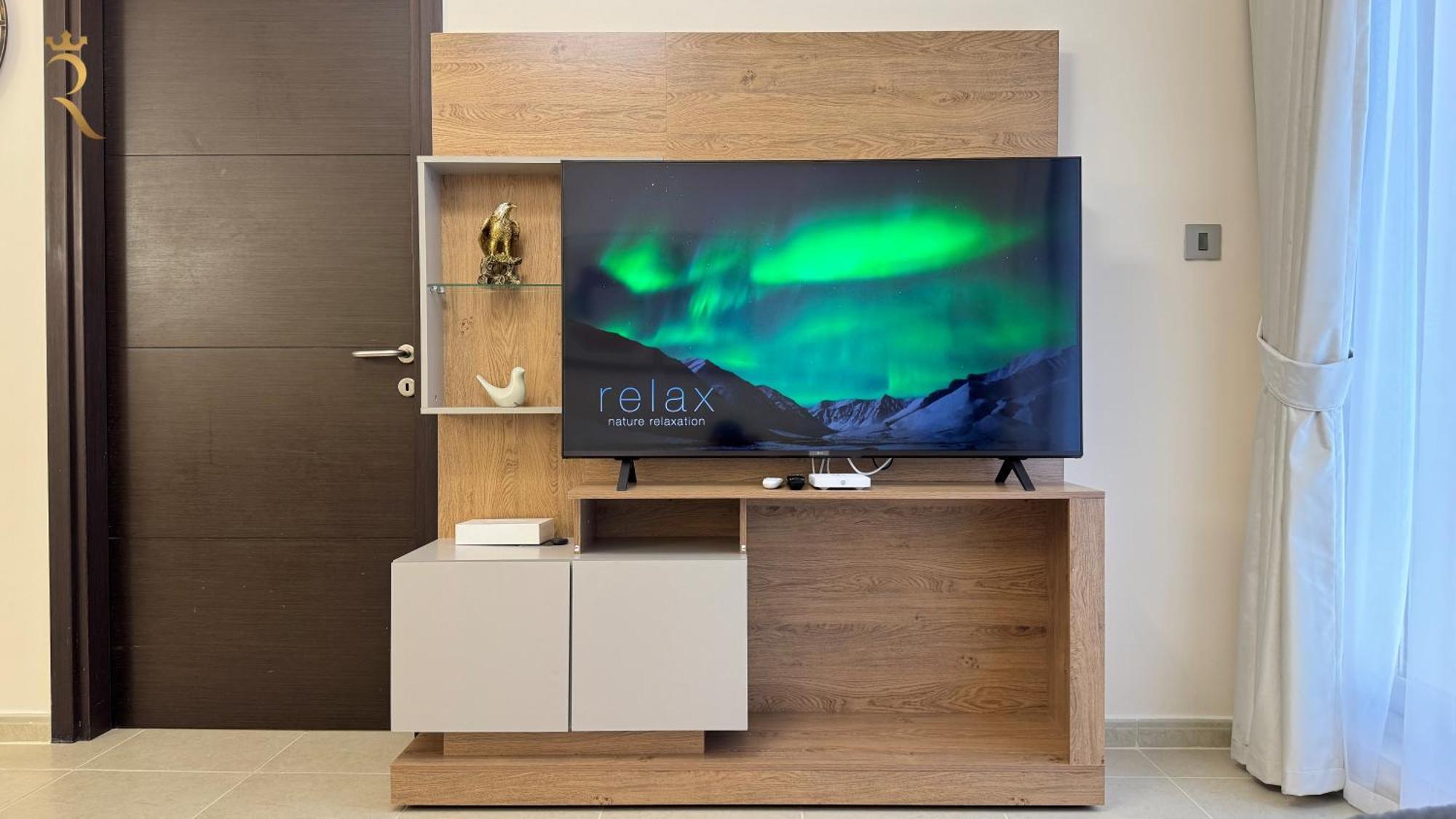 Al Reem 1br Haven Pool Gym And Smart Tv Abu Dhabi
